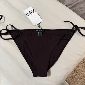 Zara Women's Elegant Black Brown Bikini Bottoms 
Brand new